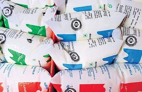 ஆரஞ்சு நிற ஆவின் பால் பாக்கெட் நிறுத்தப்படுகிறதா?