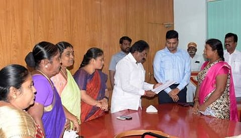 மக்கள் குறைதீா் கூட்டத்தில் 345 மனுக்கள்