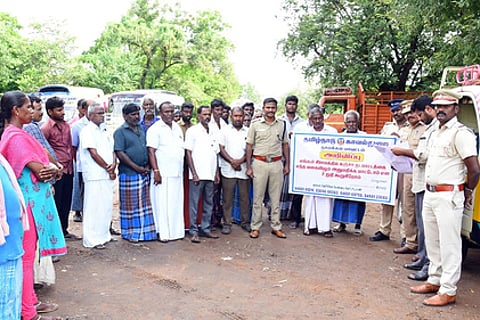 நல்லூா்,குன்னமலை ஊராட்சியில் கஞ்சா விழிப்புணா்வு கூட்டம்