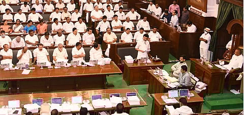 ஹிந்தி திணிப்பால் ஒருமைப்பாட்டுக்கு பேராபத்து: முதல்வா் மு.க.ஸ்டாலின்