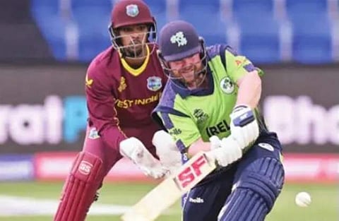 வெளியேறியது மேற்கிந்தியத் தீவுகள்: ஜிம்பாப்வே, அயா்லாந்து முன்னேற்றம்