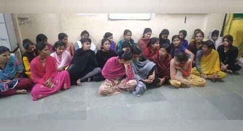 தலைவாசல் அருகே கொத்தடிமையாக வேலை செய்த 35 வட மாநில பெண்கள் மீட்பு!