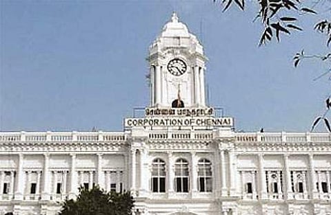சென்னை மழை: உதவி எண்கள் அறிவிப்பு