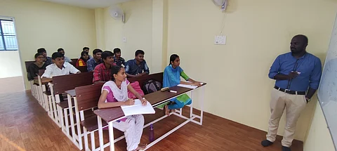 பயிற்சி மையம்