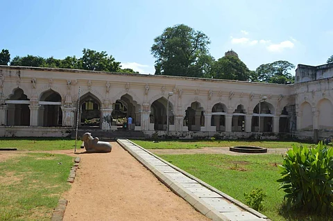 தஞ்சாவூரில் தற்போதுள்ள அரண்மனை வளாகம்.
