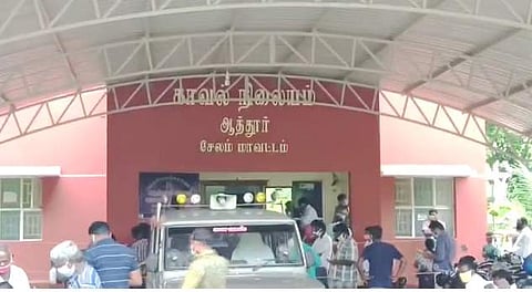 ஆத்தூர் அருகே மர்மமான முறையில் இளம் பெண் உயிரிழப்பு: கொலையா ? தற்கொலையா?