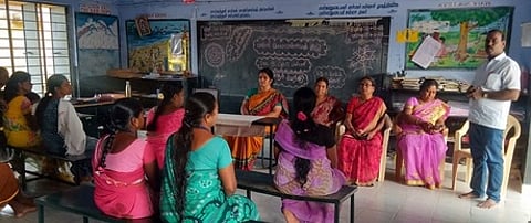 கெங்கவல்லி: அரசுப் பள்ளிகளில் மேலாண்மைக் குழுக் கூட்டங்கள்