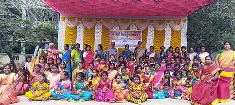 கயப்பாக்கம் அரசு மேல்நிலைப்பள்ளியில் நடைபெற்ற கலைத்திருவிழா.