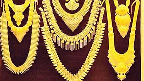 ரூ.300 மதிப்புள்ள நகை ரூ.6 கோடிக்கு விற்பனை: அமெரிக்கப் பெண் புகார்!