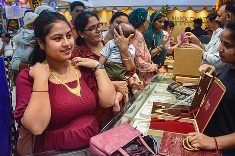 ரூ.40,000 ஐ கடந்தது தங்கம் விலை! நிலவரம் என்ன?