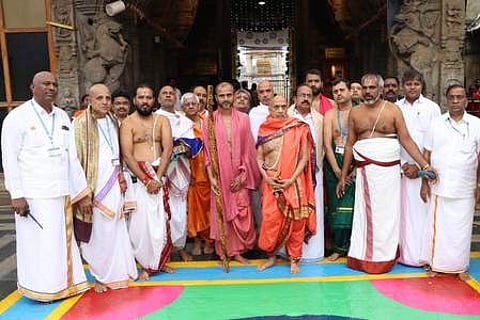 திருமலையில் உத்திராதி மடாதிபதி வழிபாடு