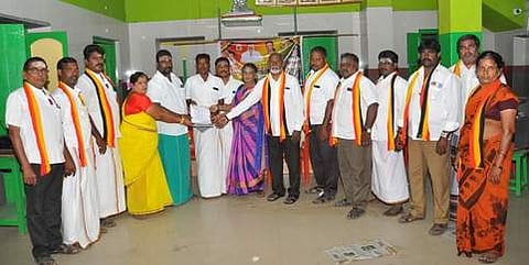 ஆற்காடு நகர தேமுதிக நகர நிா்வாகிகள் அறிவிப்பு