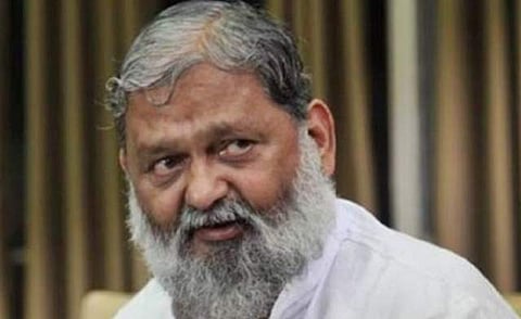 மக்கள் தானாக முன்வந்து கரோனா விதிமுறைகளைப் பின்பற்ற வேண்டும்: சுகாதார அமைச்சர்