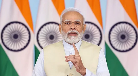 பல நாடுகளில் அதிகரிக்கும் கரோனா; மக்கள் விழிப்புடன் இருக்க வேண்டும்: பிரதமர் மோடி