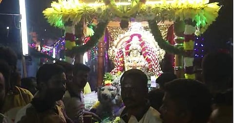 சேலத்தில் விடிய விடிய நடைபெற்ற ஐயப்பன் திருவீதி உலா