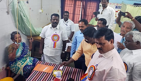 தமிழ்நாடு சட்டபேரவை பொதுக் கணக்குக் குழு காரைக்குடியில் கள ஆய்வு