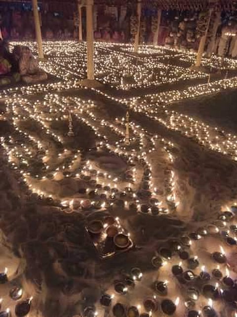 மெய்வழிச்சாலையில் காா்த்திகை தீபவிழா