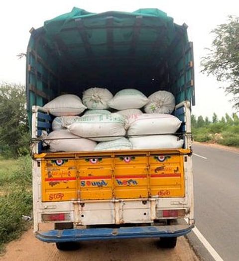 மணப்பாறையில் 2,750 கிலோ ரேஷன் அரிசி பறிமுதல்