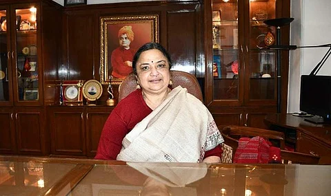 ஜவாஹர்லால் நேரு பல்கலைக்கழக துணைவேந்தர் சாந்திஸ்ரீ பண்டிட்