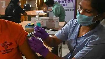 தமிழகத்தில் புதிதாக 1,325 பேருக்கு கரோனா; சென்னையில் 303