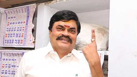 முன்னாள் அமைச்சா் கே.டி.ராஜேந்திரபாலாஜி.