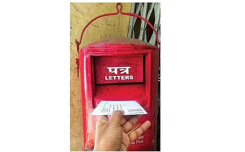 மராத்திக்கு செம்மொழி அந்தஸ்து கோரி குடியரசுத் தலைவருக்கு 4,000 அஞ்சல் அட்டைகள் அனுப்பிவைப்பு