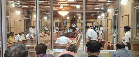 புதுவையில் 15-வது சட்டப்பேரவையின் இரண்டாவது கூட்டம் தொடங்கியது