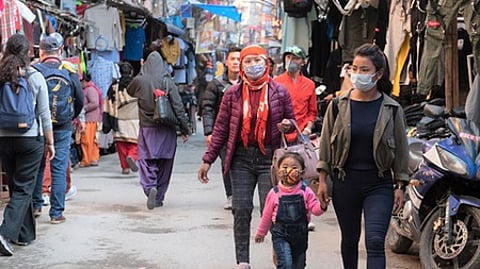 நேபாளத்தில் மெல்லத் திரும்பும் இயல்புநிலை: விரைவில் பள்ளிகள் திறப்பு