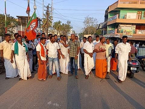 பாஜகவினா் கொண்டாட்டம்