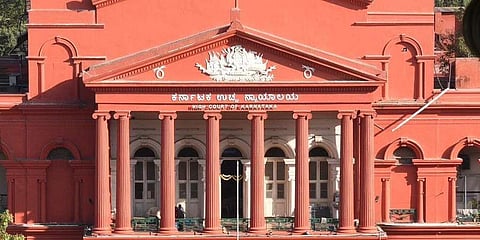ஹிஜாப்: கர்நாடக உயர் நீதிமன்றம் நாளை தீர்ப்பு