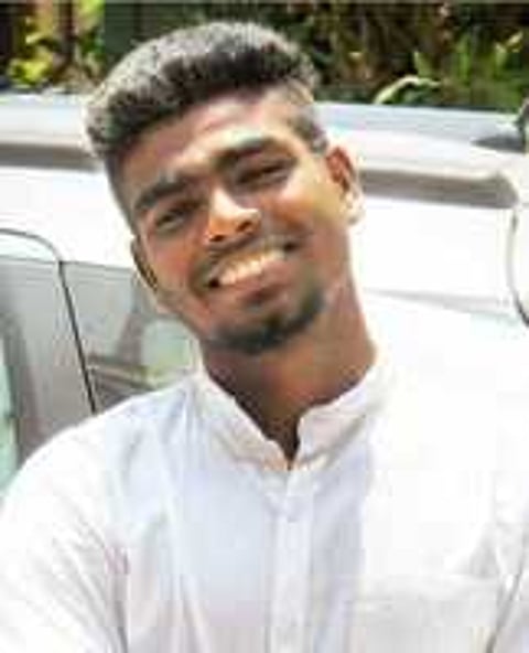 செல்வக்குமாா்.