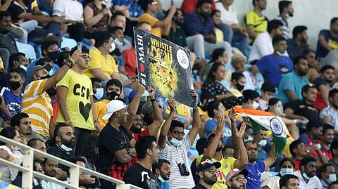 ஐபிஎல் போட்டியில் ரசிகர்கள்