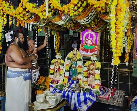 ஊஞ்சல் உத்ஸவம்...