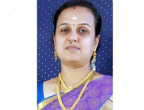 காஞ்சிபுரம் மாநகராட்சியின் மேயர் வேட்பாளர் எம்.மகாலெட்சுமி யுவராஜ்.