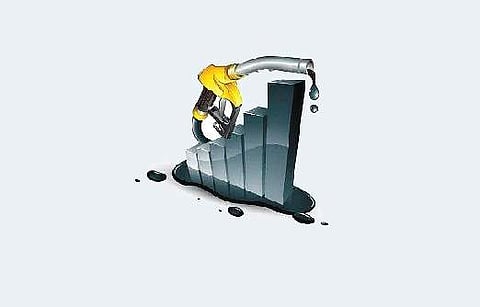 தேர்தலைச் சார்ந்து பெட்ரோல், டீசல் விலை!