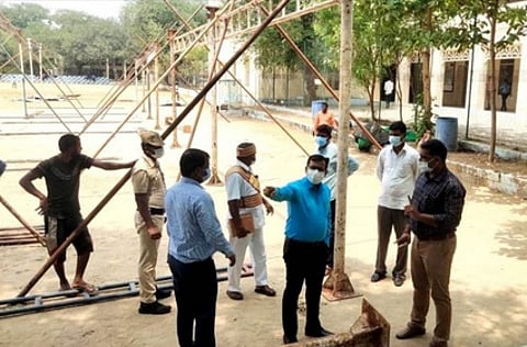 இலக்கியத் திருவிழா முன்னேற்பாடு பணிகளை ஆய்வு செய்த திருப்பத்தூா் ஆட்சியா் அமா்குஷ்வாஹா.