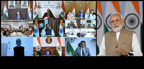 2030-க்குள் புதைபடிவ எரிமம் அற்ற 500 ஜிகாவாட் எரிசக்தி பிரதமா் மோடி உறுதி
