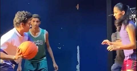 மகளிர் தினம்: சச்சின் டெண்டுல்கர் பகிர்ந்த காணொளி