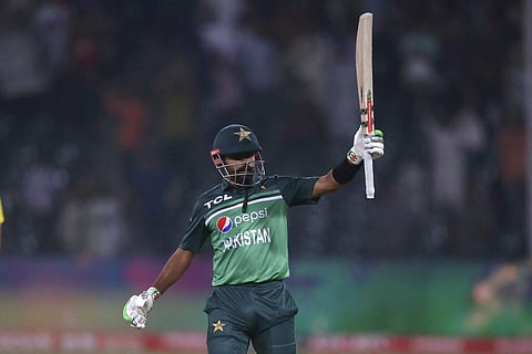 ஒருநாள் கிரிக்கெட்டில் புதிய சாதனை படைத்த பாகிஸ்தான் கேப்டன்