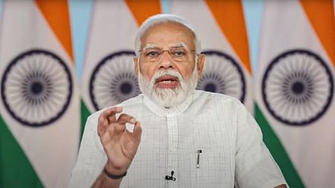 10 ஆண்டுகளில் வரலாறு காணாத எண்ணிக்கையில் மருத்துவா்கள்