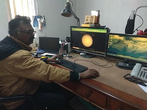 கொடைக்கானல் இந்திய வான்இயற்பியல் ஆராய்ச்சி நிலையத்தில் சூரிய ஒளியின் நிழல் இல்லாத நாள் குறித்து ஆராய்ச்சி செய்த விஞ்ஞானி எபினேசா்