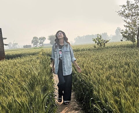 நடிகையின் காருக்குள் அத்துமீறி நுழைந்த நபர்: பரபரப்பு சம்பவம்