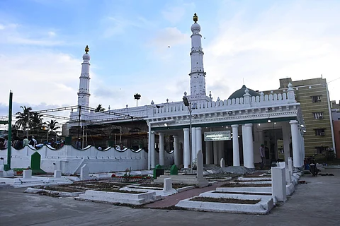 சென்னை திருவல்லிக்கேணி மசூதி
