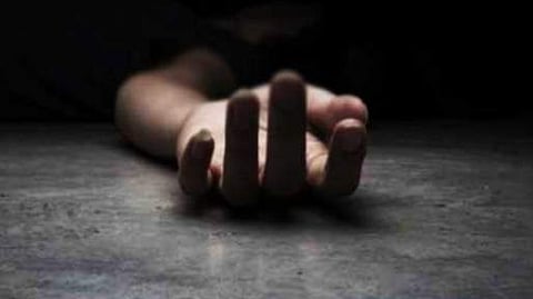 பெங்களூரு பயங்கரம்: அருகில் உறங்கிக்கொண்டிருந்த தோழி கழுத்தறுத்துக் கொலை!