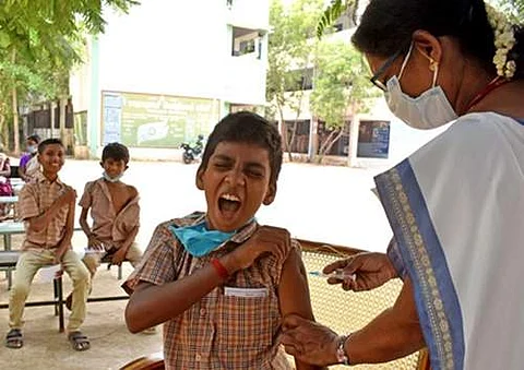 நாட்டில் கடந்த 24 மணி நேரத்தில் 2,927 பேருக்குத் தொற்று: 2,252 பேர் மீண்டனர்