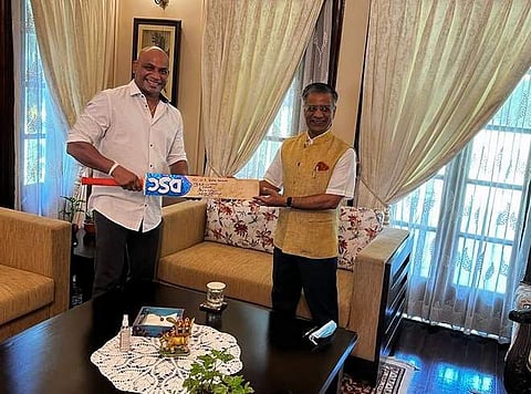 இந்தியாவிடம் இலங்கைக்கு மருத்துவ உதவி கோரும் சனத் ஜெயசூர்யா