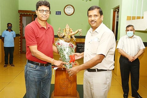 பெல் நிறுவனத்துக்கு தலைமை கண்காணிப்பு அலுவலா் வருகை