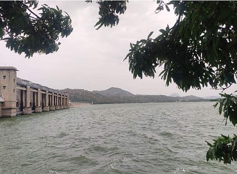 கிருஷ்ணகிரி, தருமபுரி உள்ளிட்ட 5 மாவட்டங்களுக்கு வெள்ள அபாய எச்சரிக்கை!