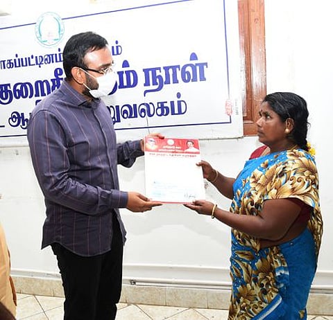 நாகை: மக்கள் குறைதீா் கூட்டத்தில் 207 மனுக்கள்