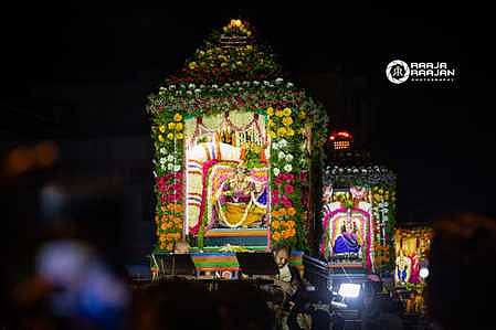 திருக்கழுகுன்றம் ஸ்ரீவேதகிரீஸ்வரா் கோயில் சித்திரைப் பெருவிழா நிறைவையடுத்து நடைபெற்ற பஞ்சமூா்த்திகள் வீதியுலா